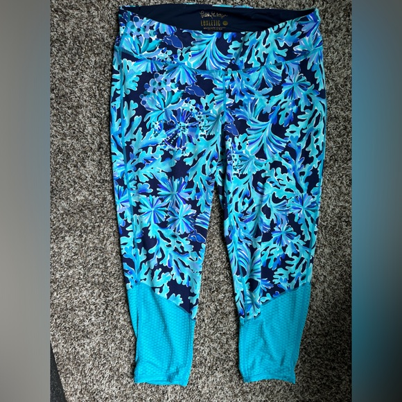 Lilly Pulitzer Pants - Lilly Pulitzer Luxletic Weekender Midi Leggings. Size XL